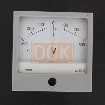 Вольтметр М42100
